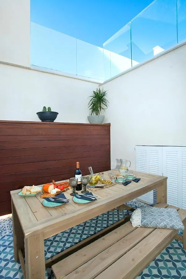 Owl Booking Villa Miquel - Luxury Retreat Buger