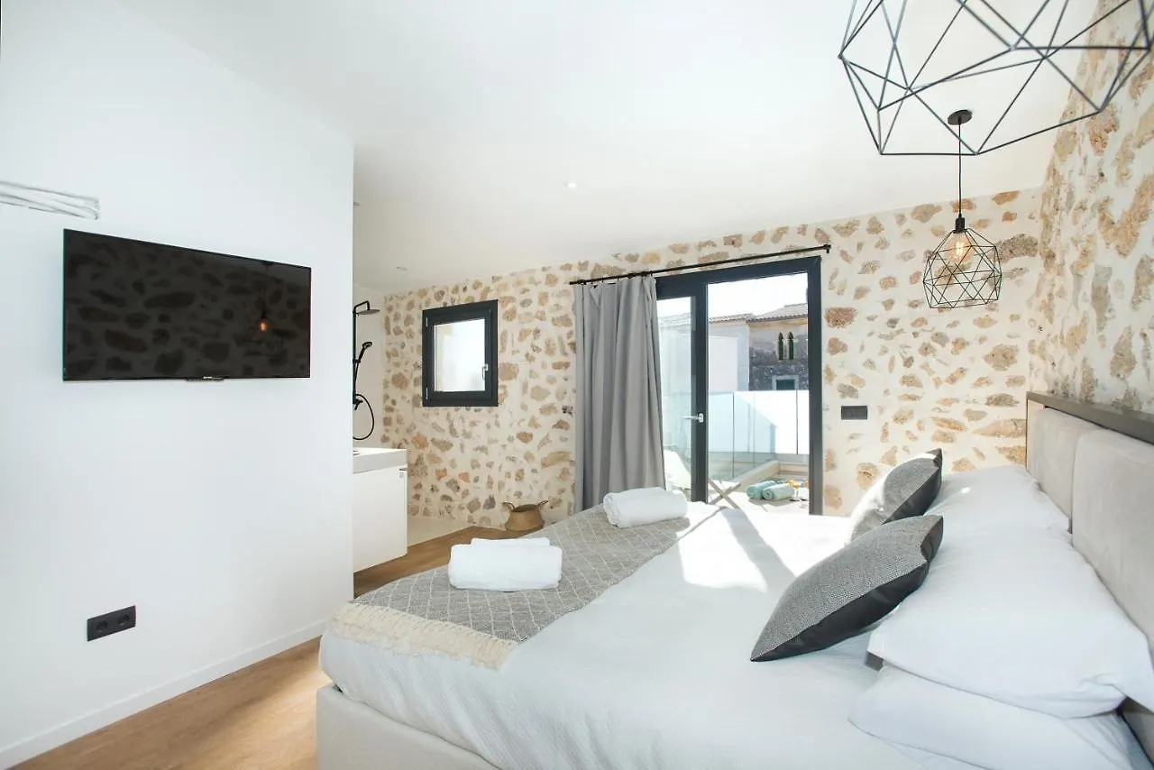 Owl Booking Villa Miquel - Luxury Retreat Buger